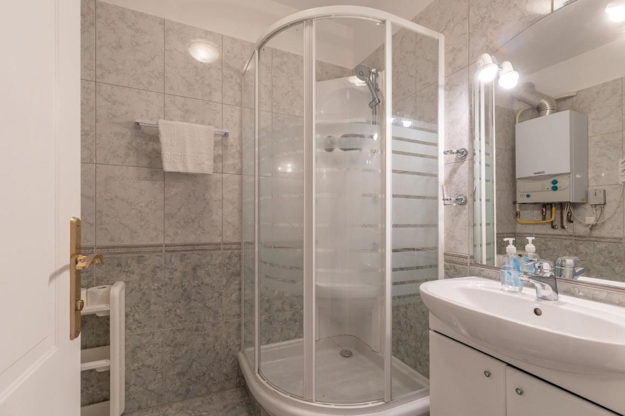 Kek Hullam Apartman By Bltn Appartement Siófok Buitenkant foto