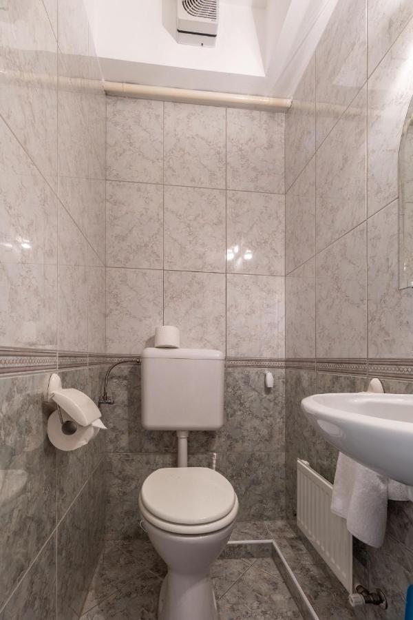 Kek Hullam Apartman By Bltn Appartement Siófok Buitenkant foto